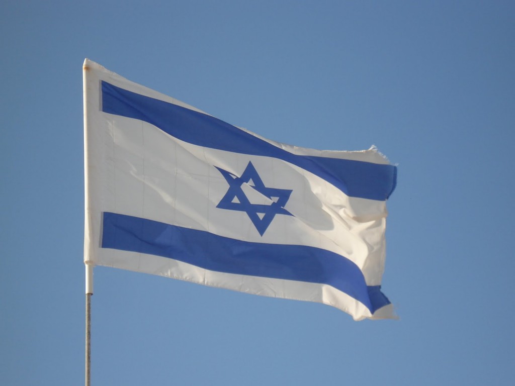 População de Israel Atinge Marca Profética. Comemoração do Novo ano Para os Judeus 5775