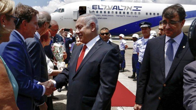 Chega ao Brasil o Primeiro-Ministro de Israel e é recebido pelo prefeito do Rio de Janeiro Marcelo Crivella