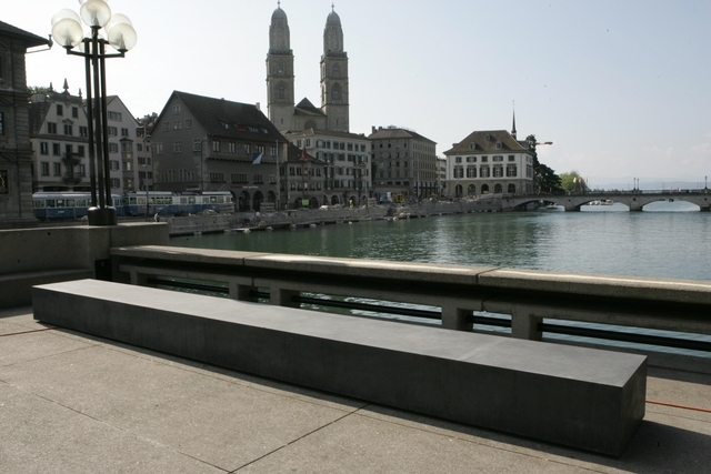 Rathausbrücke em Zurich na Alemanha - VPI TURISMO