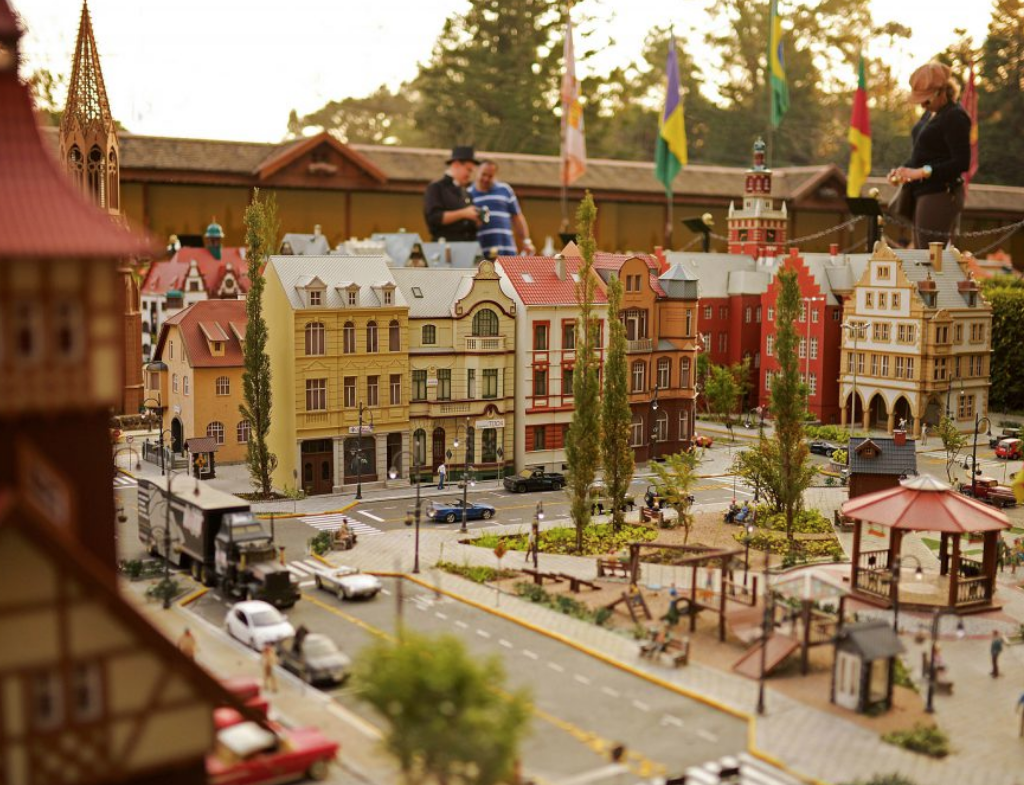 MINI MUNDO : PARQUE EM MINIATURA