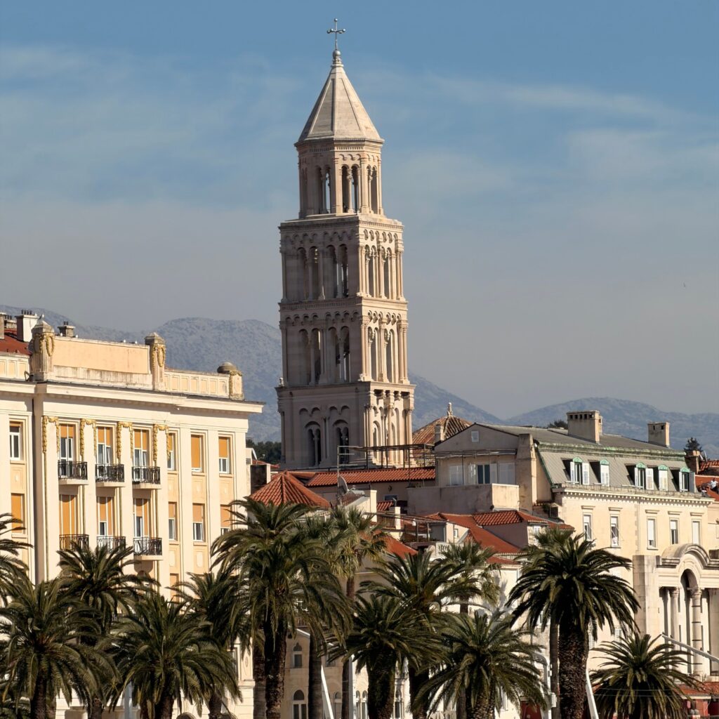Split: A joia da Croácia onde a história romana encontra o azul infinito do Mar Adriático